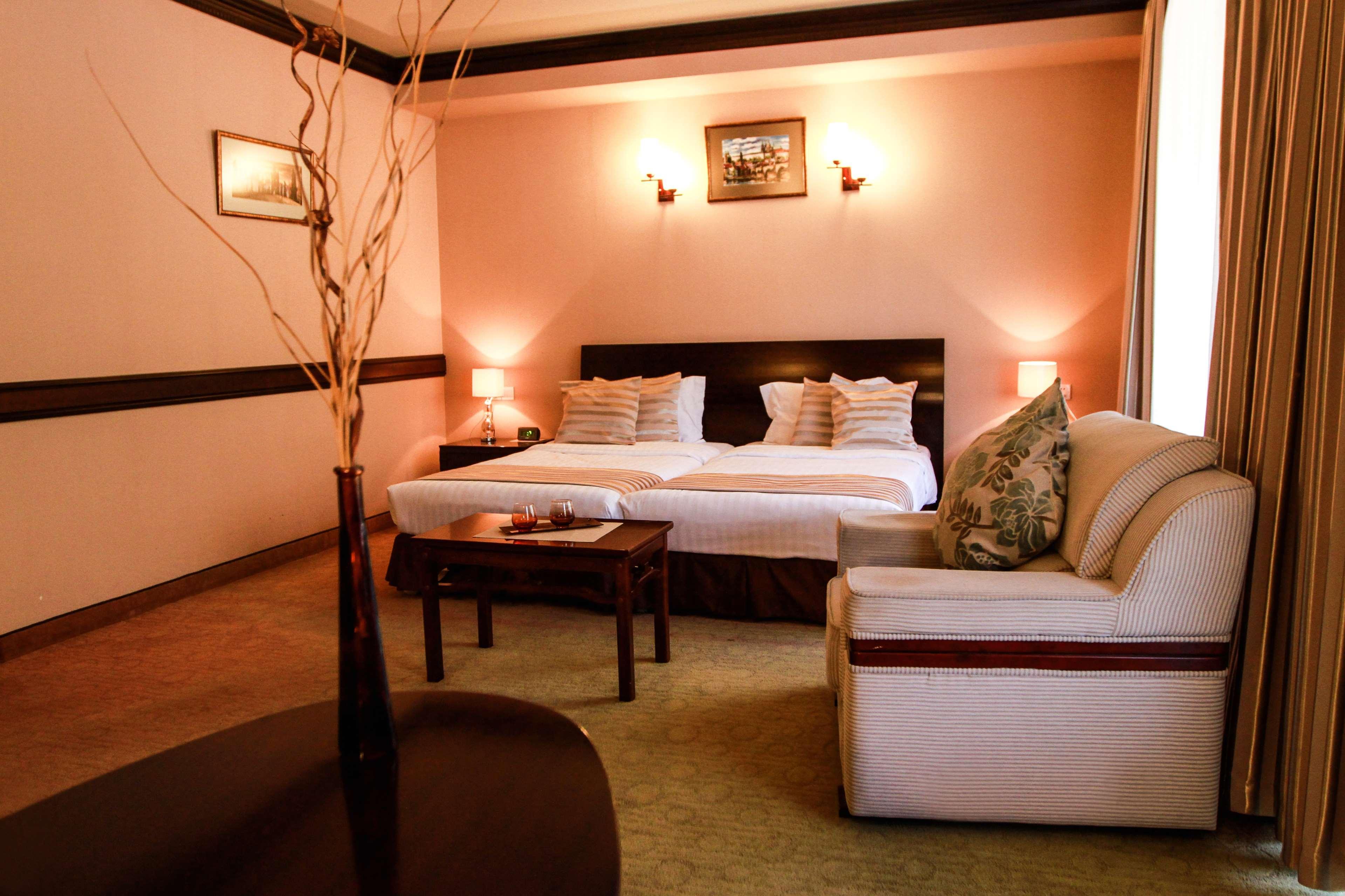 Best Western Plus Paradise Hotel Dilijan Bagian luar foto