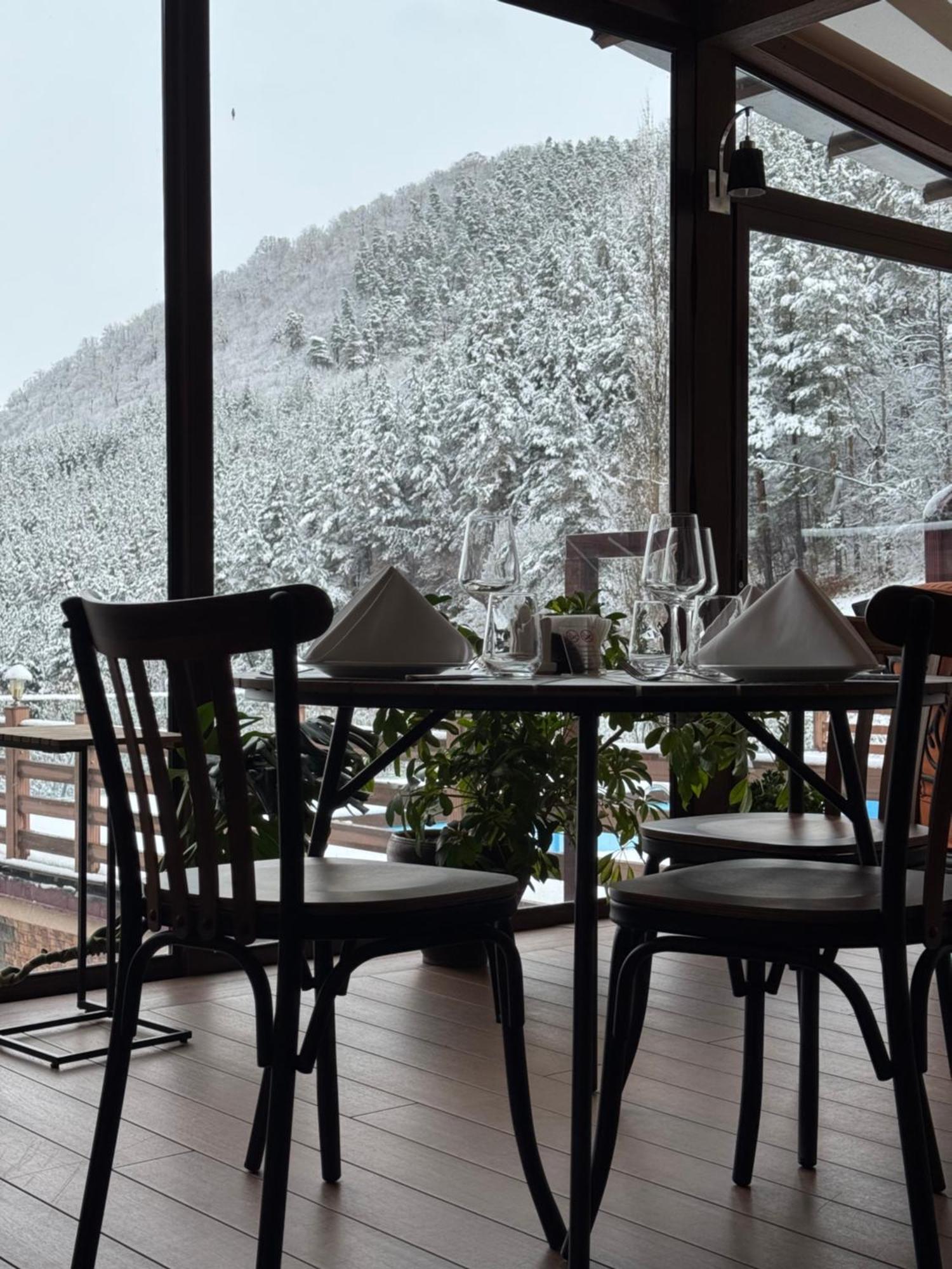 Best Western Plus Paradise Hotel Dilijan Bagian luar foto